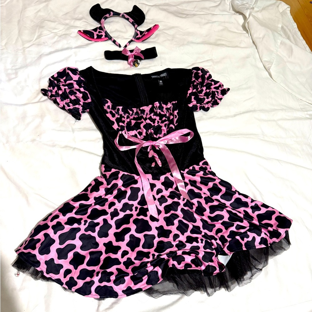 Dolls Kill Trickz N Treatz Cookies N Cream Cow Costume SOLD OUT